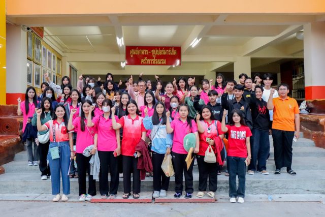 ภาพกิจกรรมงานอาชีวศึกษาระบบทวิภาคีและความร่วมมือ